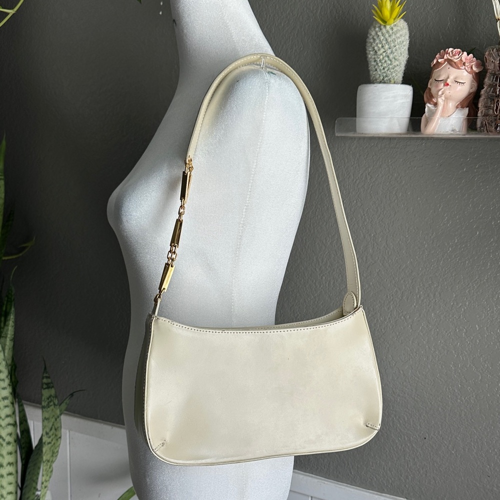 Chic Cream Shoulder Bag